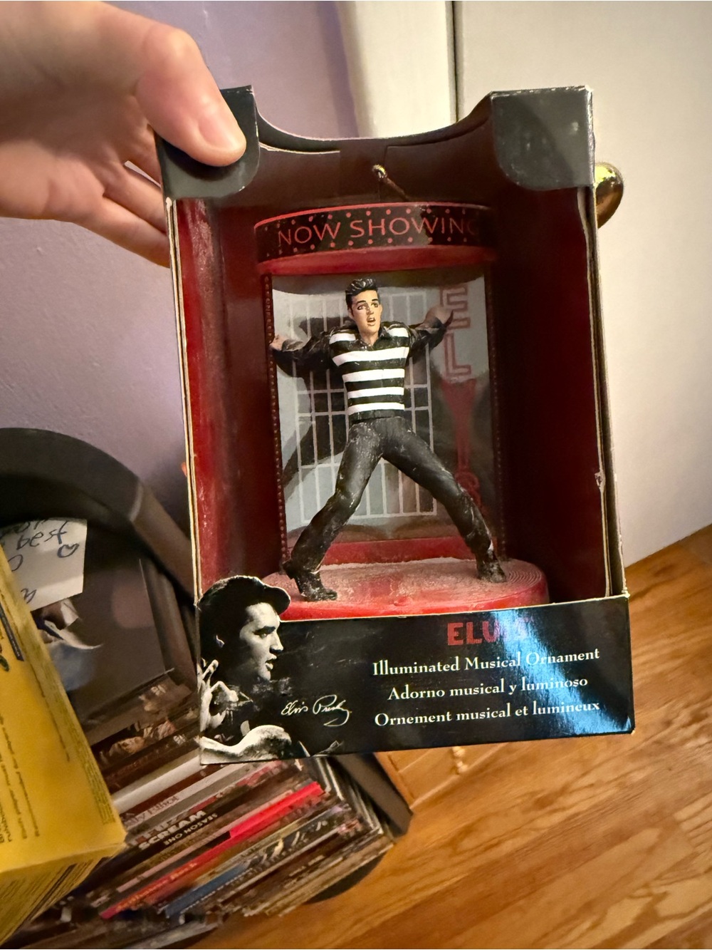 Elvis Illuminated Music Ornament
